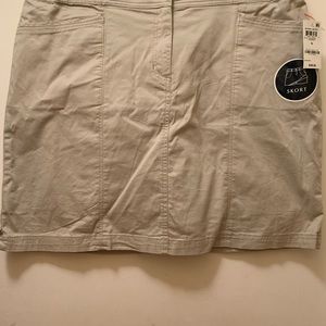 New Karen Scott skort